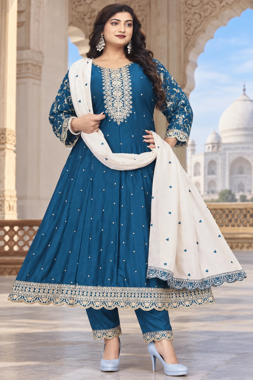 Plus Size Kali Model Vizhitra Silk