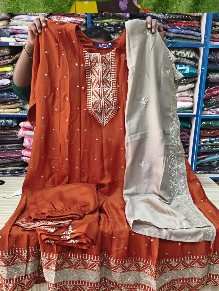 Blooming Vichithra Silk 3pcs Set