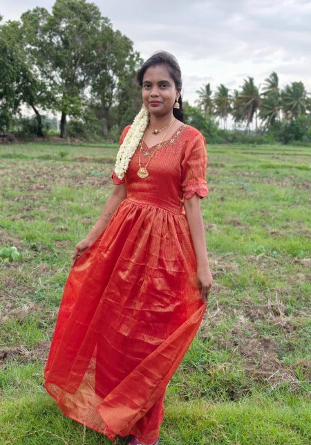 Kota Tissue Gown