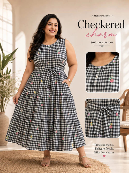 Plus Size Checked Frock
