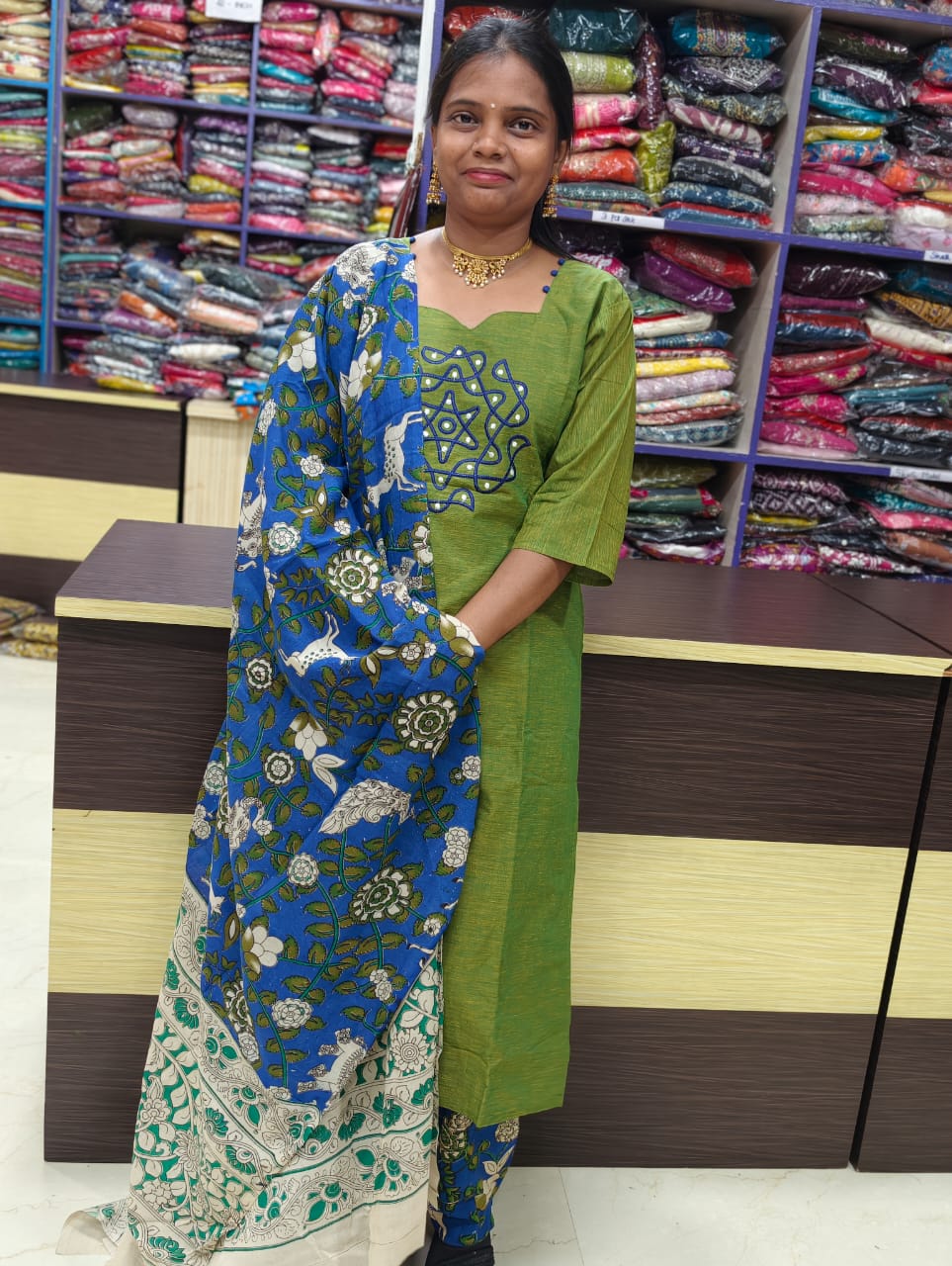 Mangalgiri Cotton Kolam Design