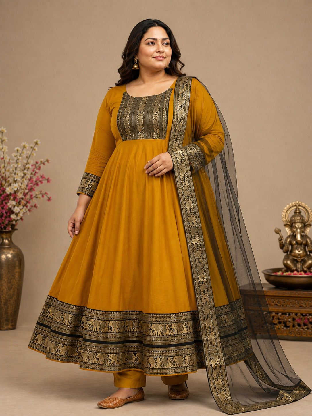 Plus Size Unique Function Pattu Border Design