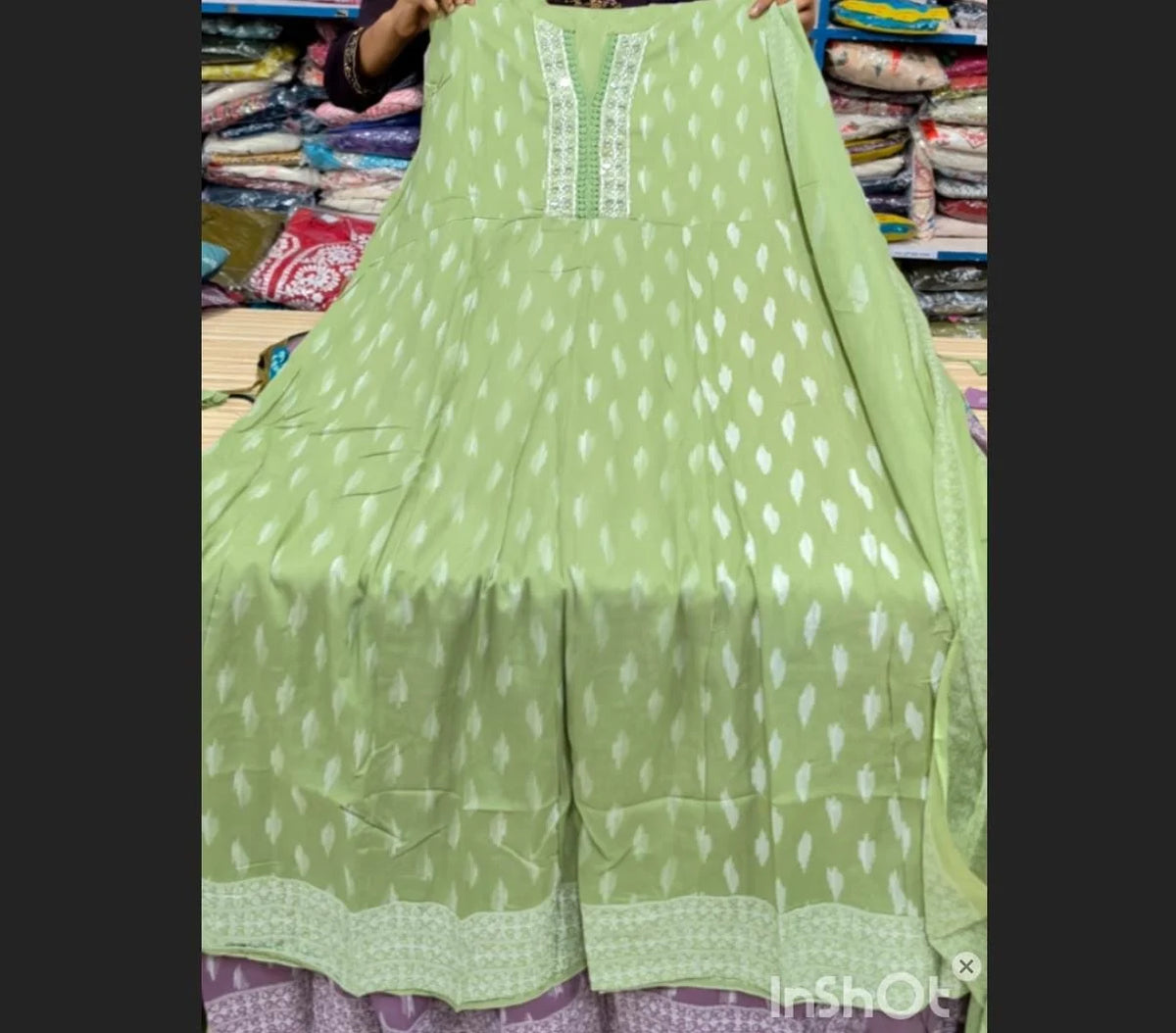 Plus Size High Neck Design Umbrella with Dupatta