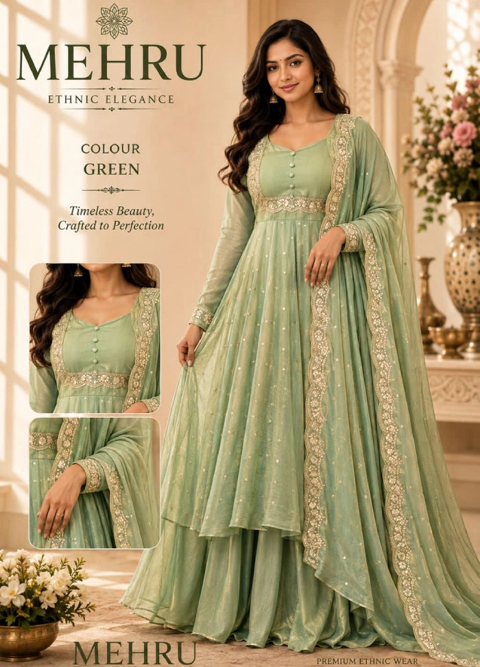 Choli model Vizhitra Silk
