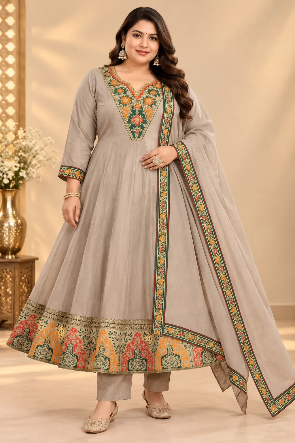 Plus Size Roman Silk Emporidary 3pcs Set