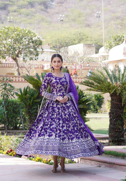 Viscose Diable Jacquard Gown