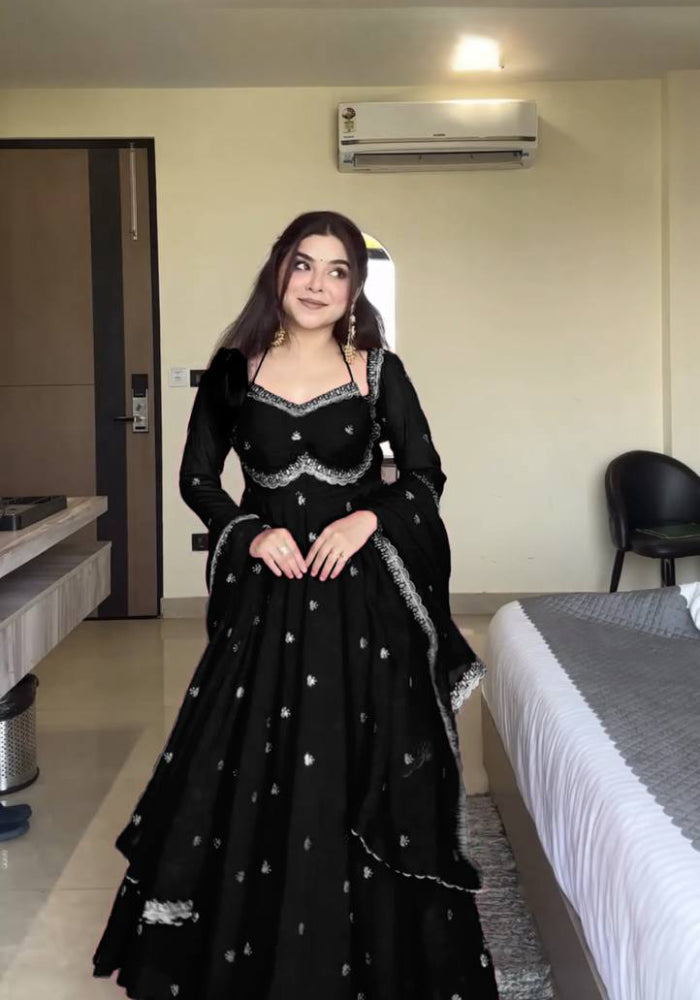 Umbrella top with dupatta