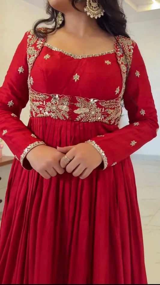 Chinon Gown