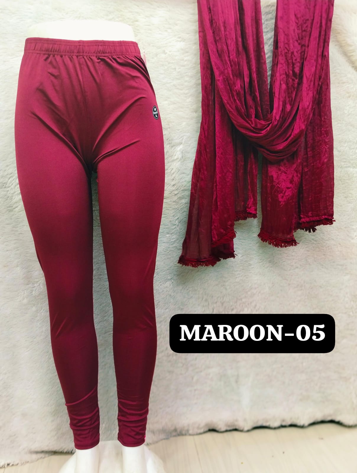 Shimmer Full Length Leggings and Dupatta - Maroon