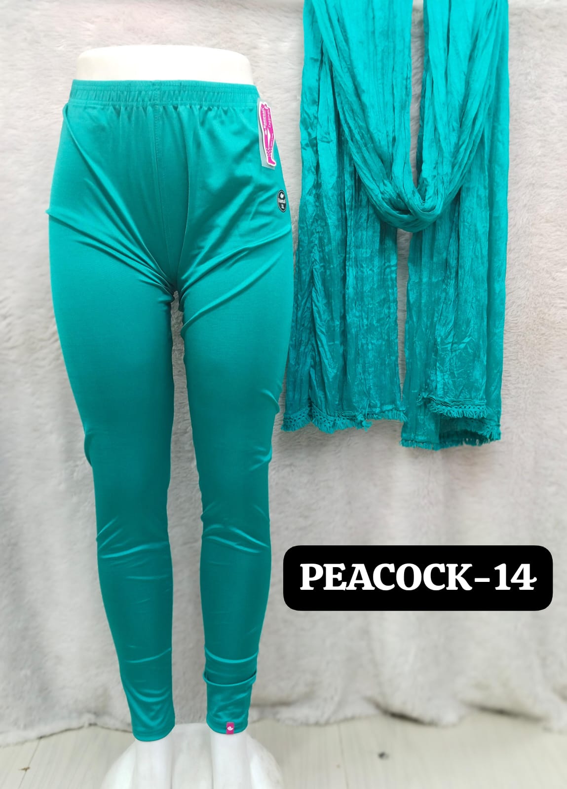 Shimmer Full Length Leggings and Dupatta - Peacock