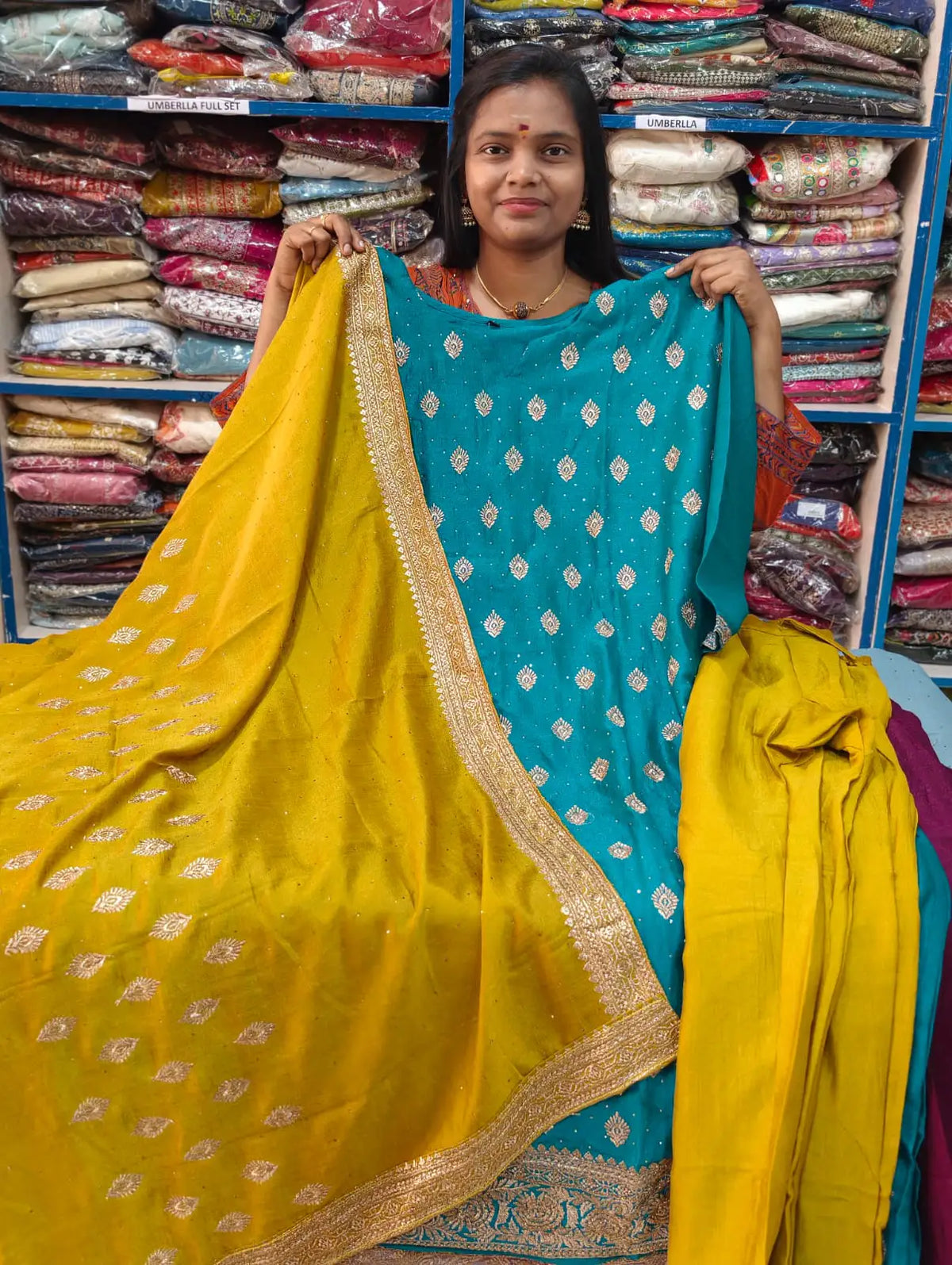 Plus Size Grand Party Vizhitra Silk Wear 3pcs set