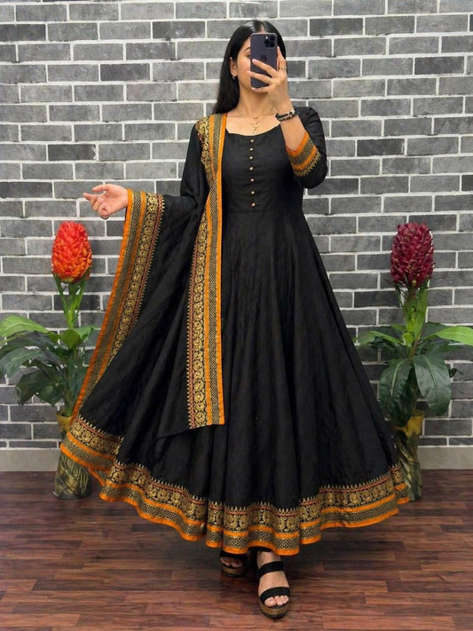 Plus Size Vizhitra Anarkali With Dupatta