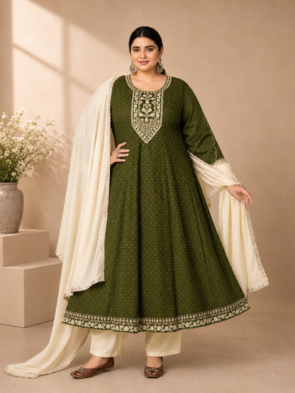Plus Size Kali Model Vizhitra Silk