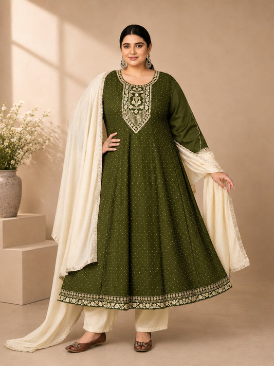 Plus Size Kali Model Vizhitra Silk