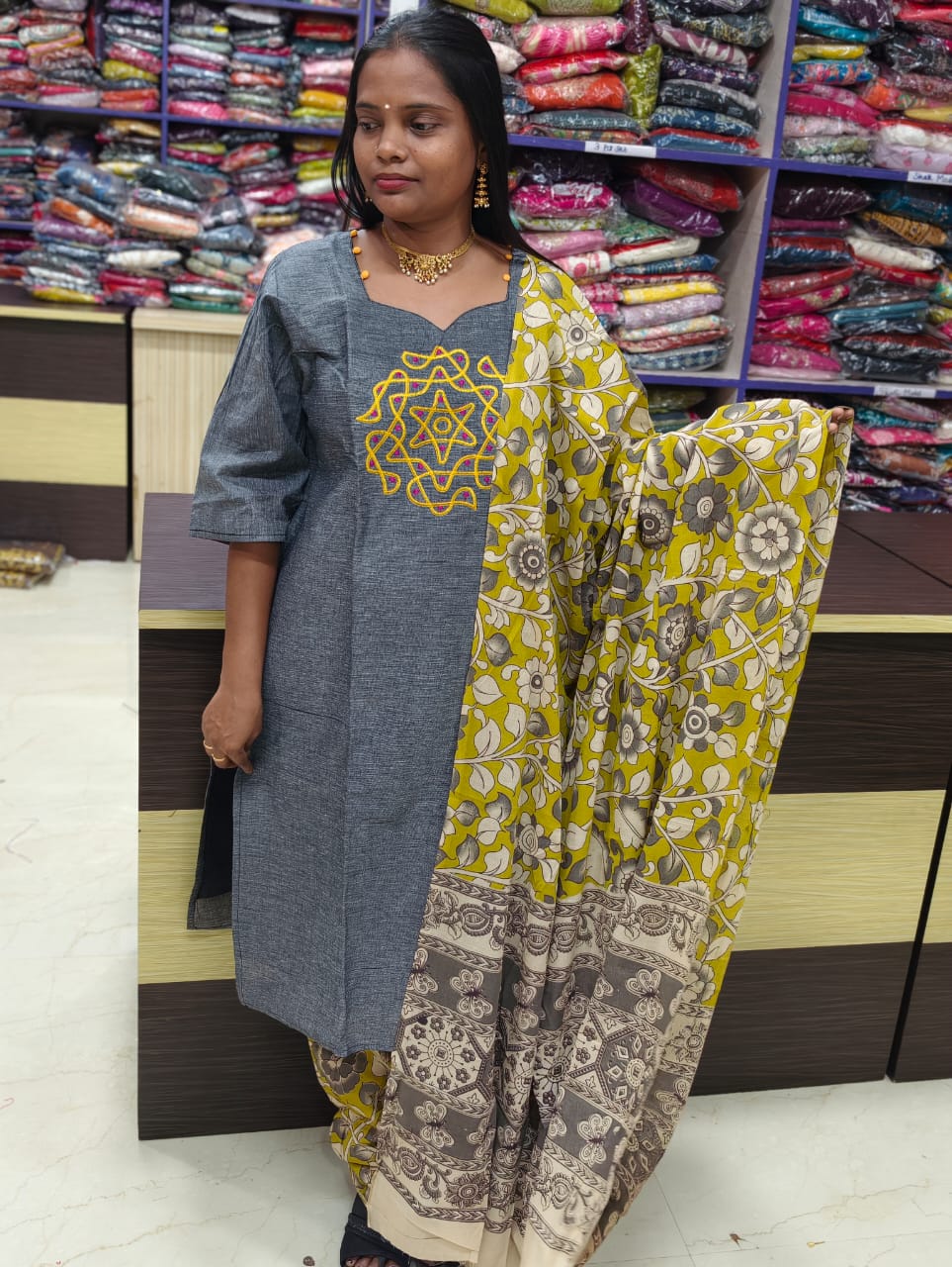 Mangalgiri Cotton Kolam Design