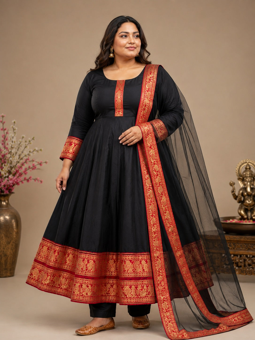Plus Size Unique Function Pattu Border Design
