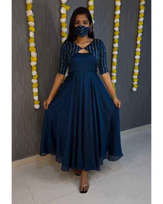 3 In One Model Vizhitra Silk