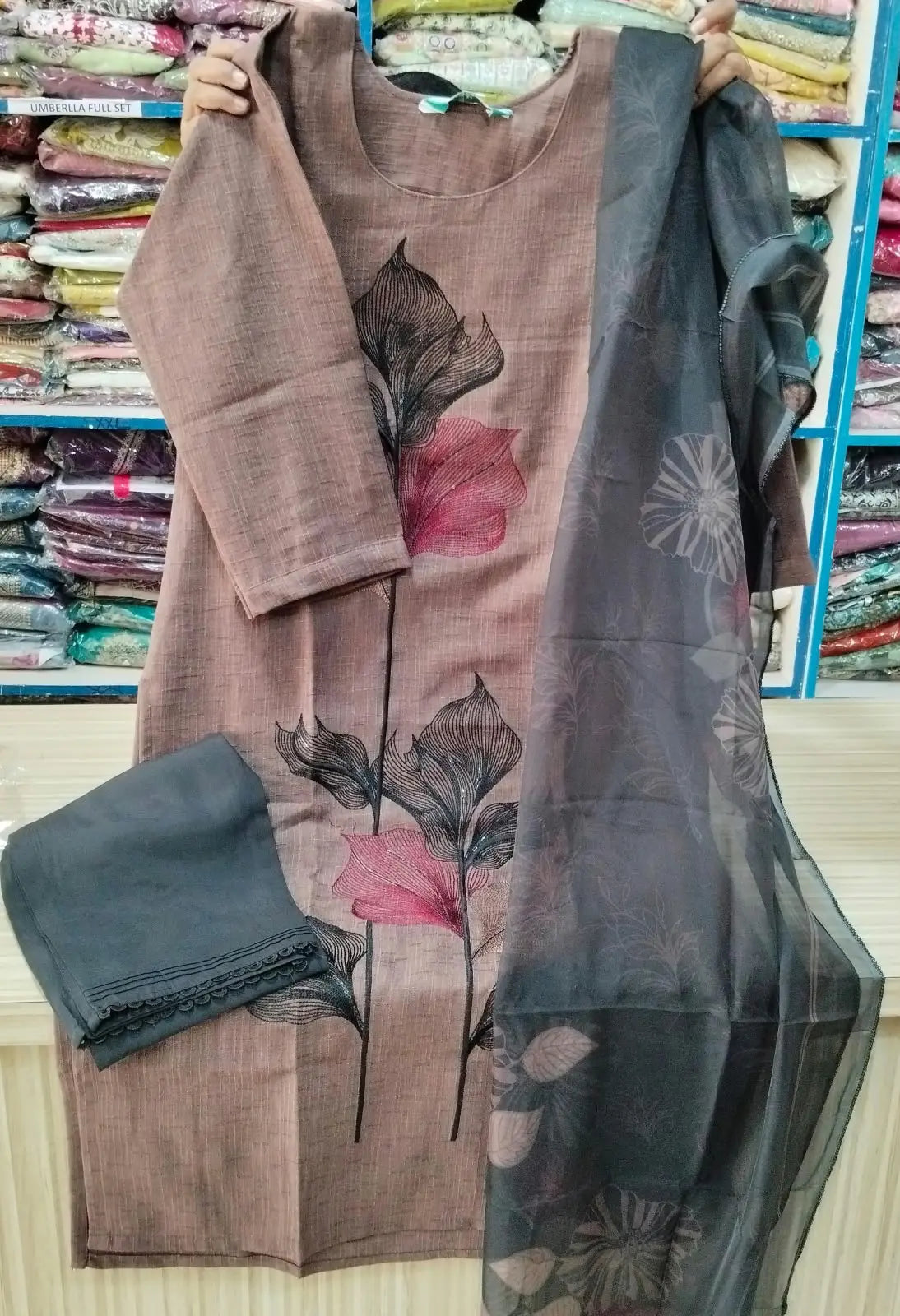Lygra  Fabric Three-Piece Set
