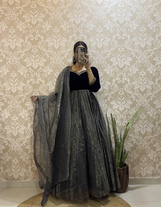 Mesmerizing Anarkali
