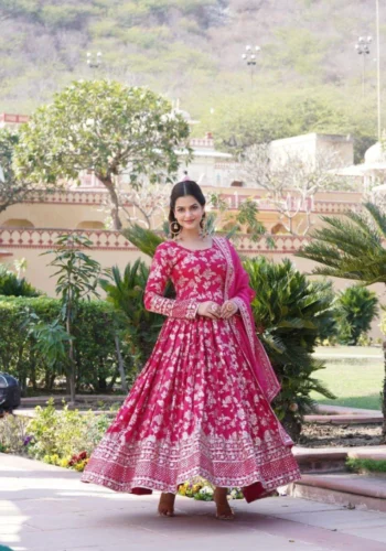 Viscose Diable Jacquard Gown